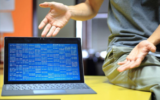 鹿邑 mongo排序sort,php如何按顺序排列数组？